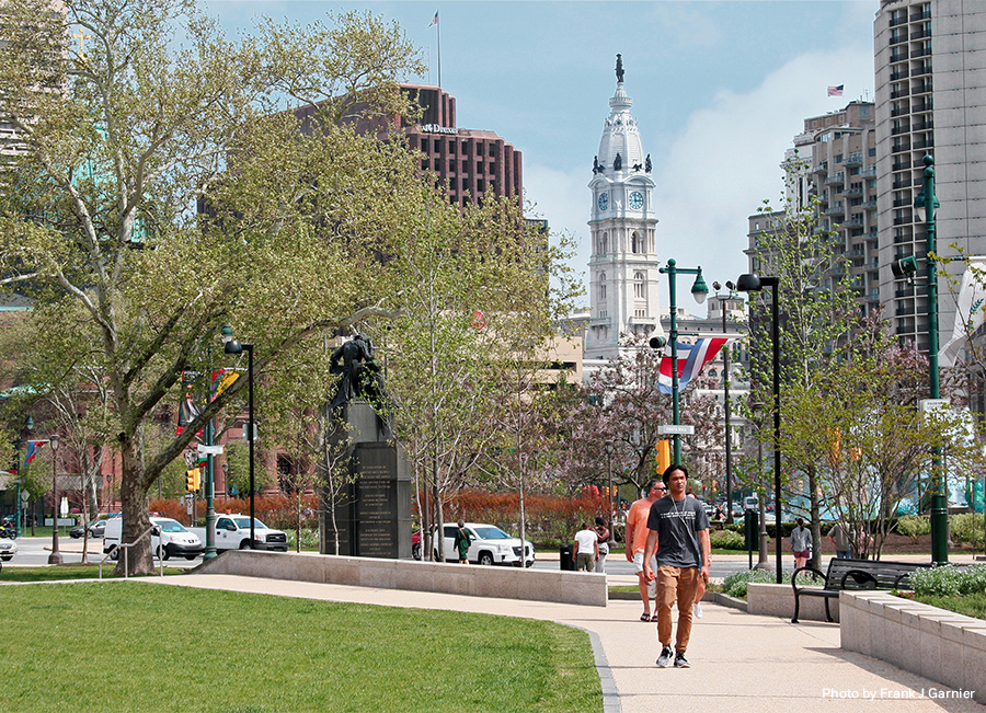 Shakespeare Park: Cover park over I-676